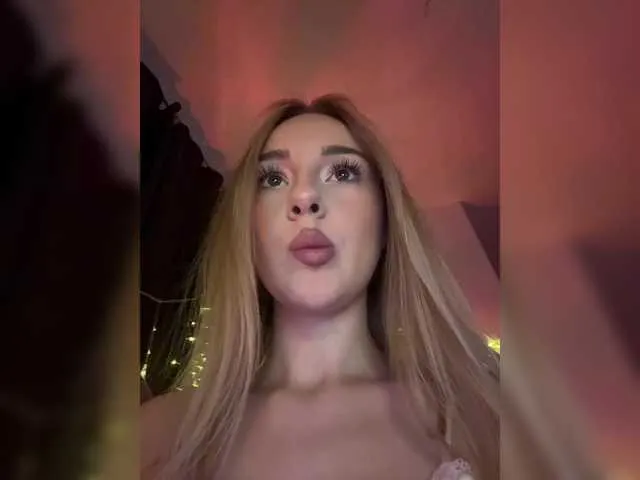 Freechat Nestyzz on BongaCams