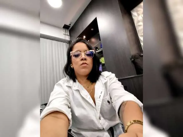 BongaCams NikkSantini is Freechat NikkSantini — I love teasing with my eyes and imagination.
An innocent smile that hides desire.
Leaving you wanting just a little more.