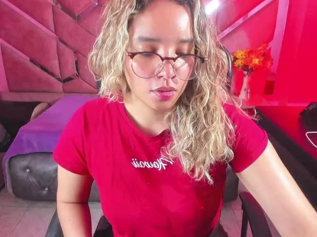 Freechat OliviaFox on BongaCams