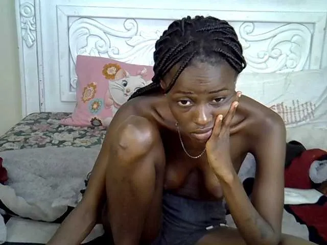 BongaCams PetiteBunnny is Freechat PetiteBunnny — cuddling,touching my sensitive part.