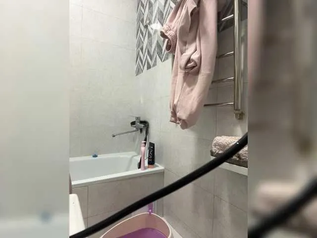 Offline puppy19 on BongaCams