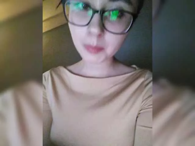 Offline puppy19 on BongaCams