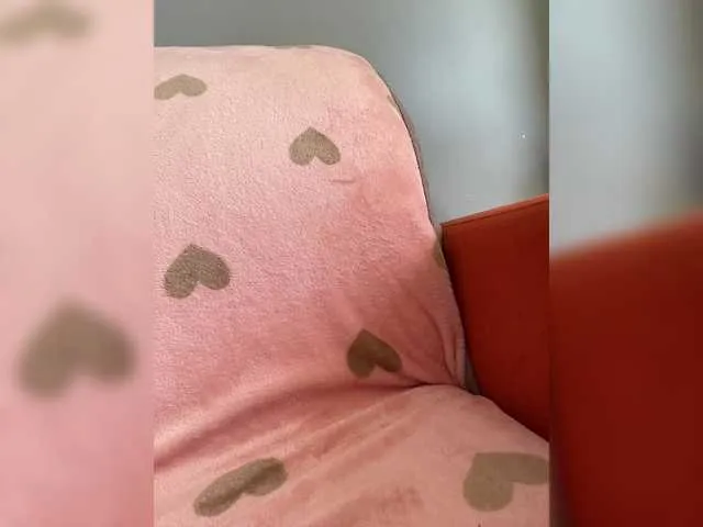 Offline puppy19 on BongaCams