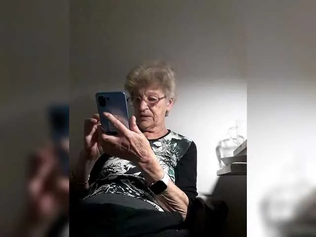 Freechat Reife-dame on BongaCams