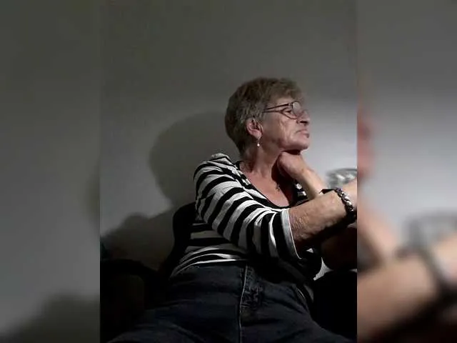 Freechat Reife-dame on BongaCams