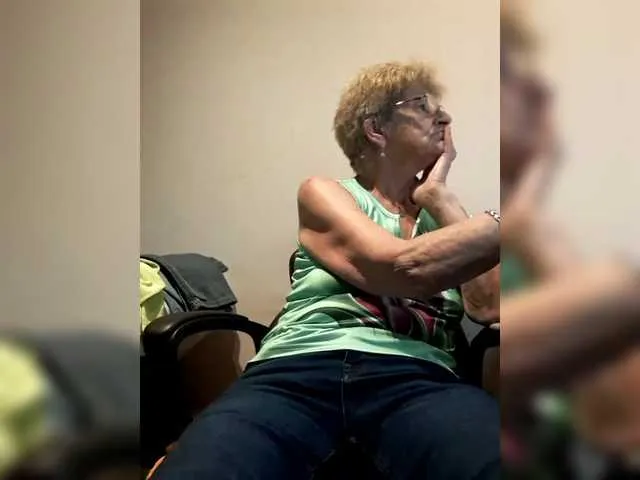 Freechat Reife-dame on BongaCams