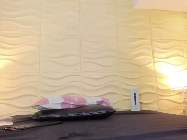 Freechat ReinaMiah on BongaCams