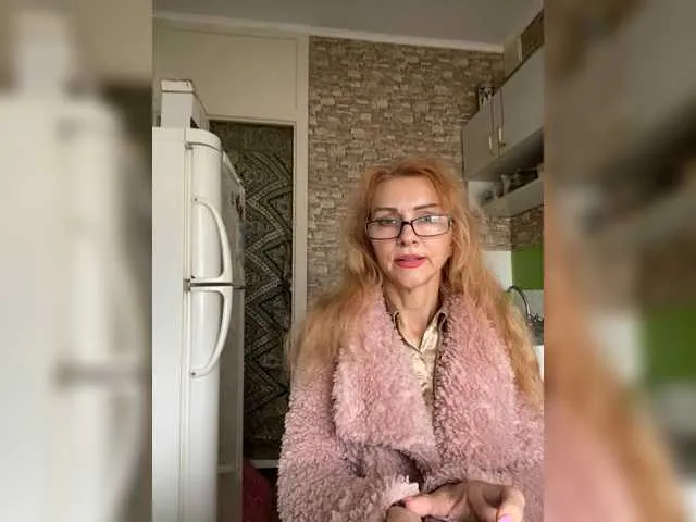 Offline Ritia on BongaCams