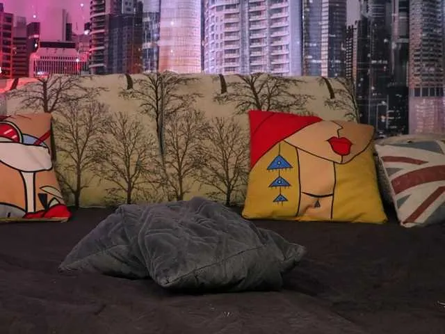 Freechat Sarsei on BongaCams