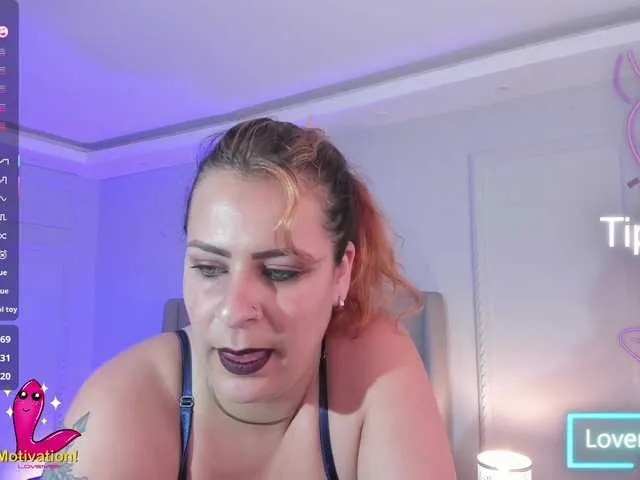 Offline Scarley on BongaCams