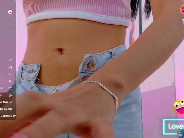 Offline skinnyprinces on BongaCams