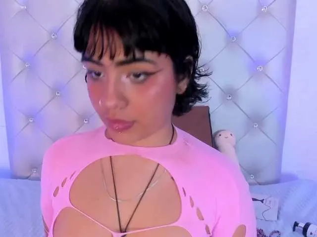 Freechat sowyvenus on BongaCams