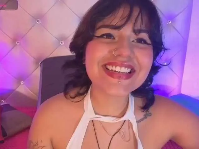 Freechat sowyvenus on BongaCams