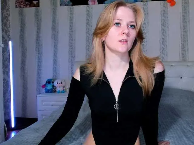 Offline Sunnny on BongaCams