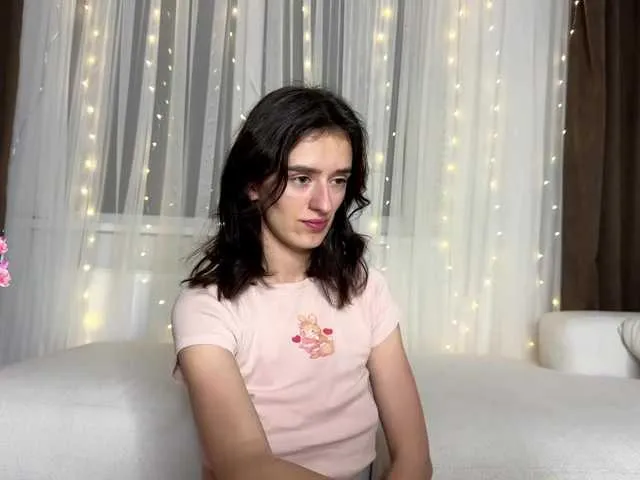 Freechat SweetieTati on BongaCams