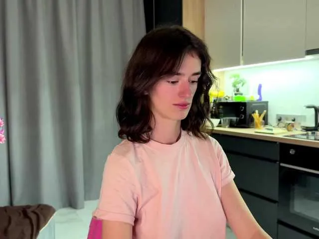 Freechat SweetieTati on BongaCams