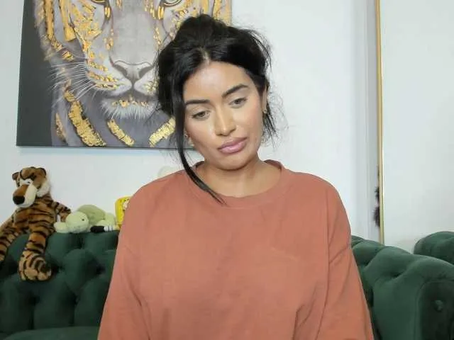 Freechat SweetPrya on BongaCams