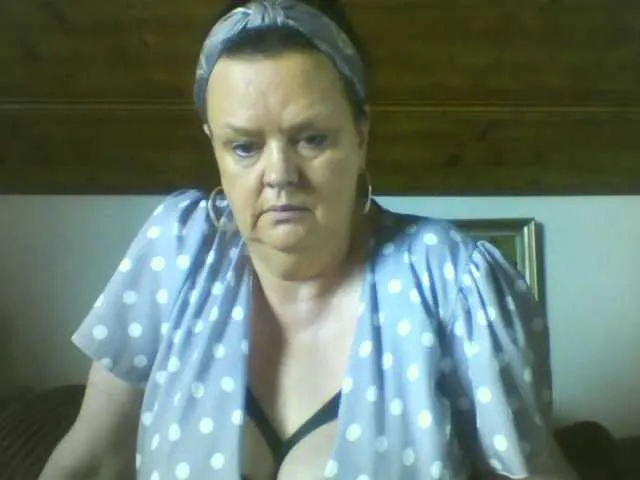 TiffanyAmore on BongaCams 