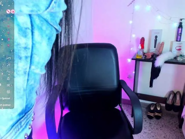 Offline Tracylambo on BongaCams