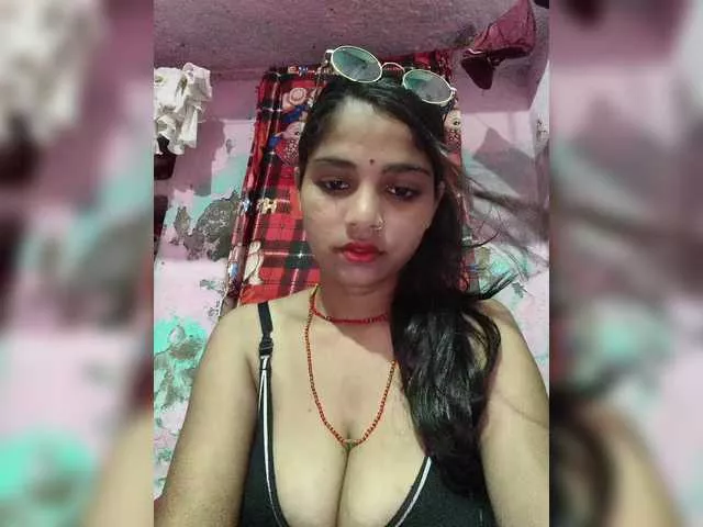 Offline Tunnidelhi on BongaCams