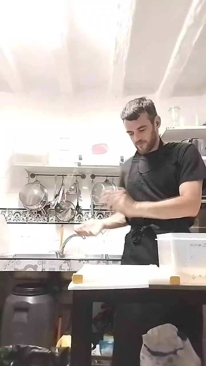 Offline _NakedChef_ on Cam4