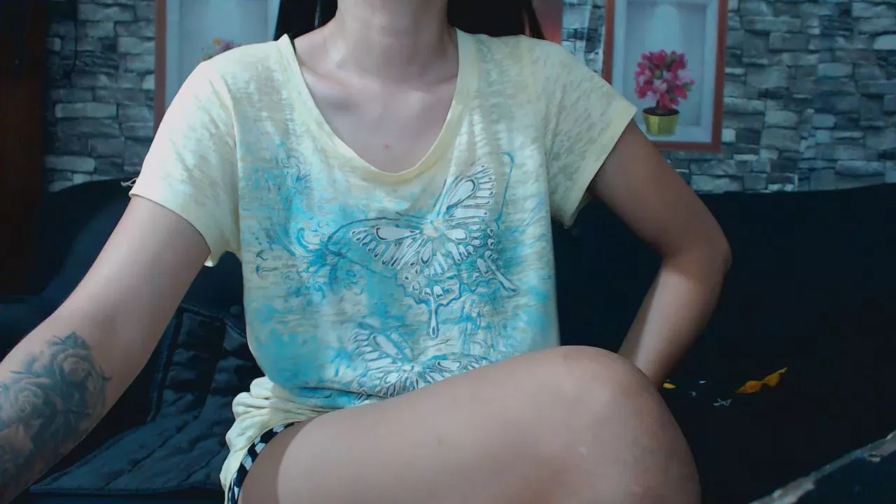 Offline _QueenB_ on Cam4