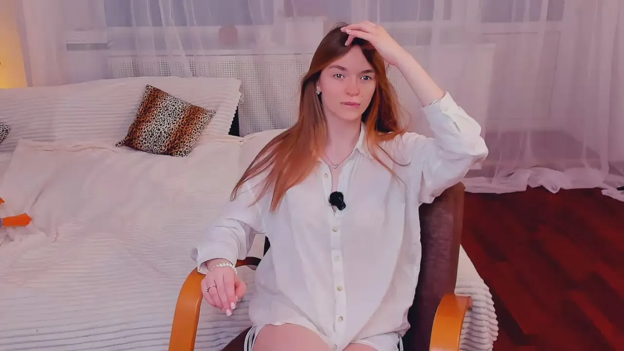 AccaCritchlow on Cam4 