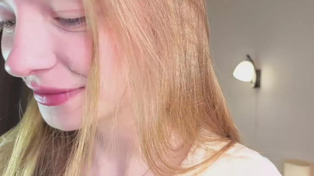 AccaCritchlow on Cam4 