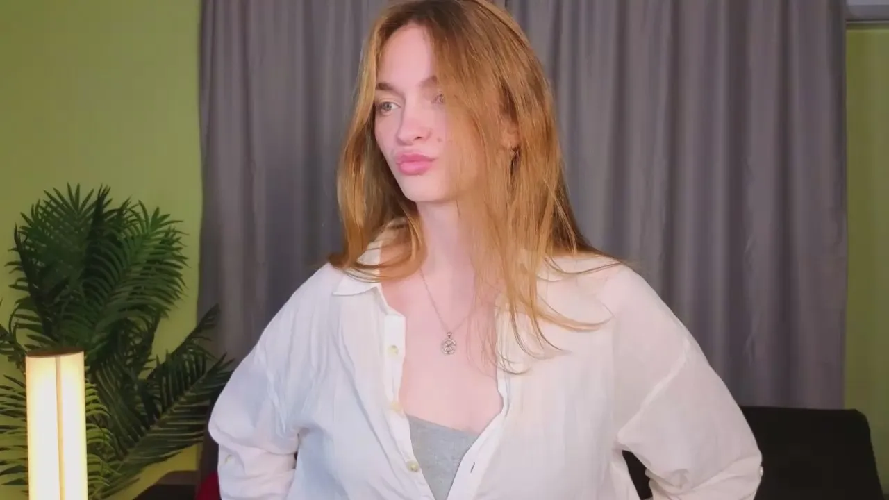 AccaCritchlow on Cam4 