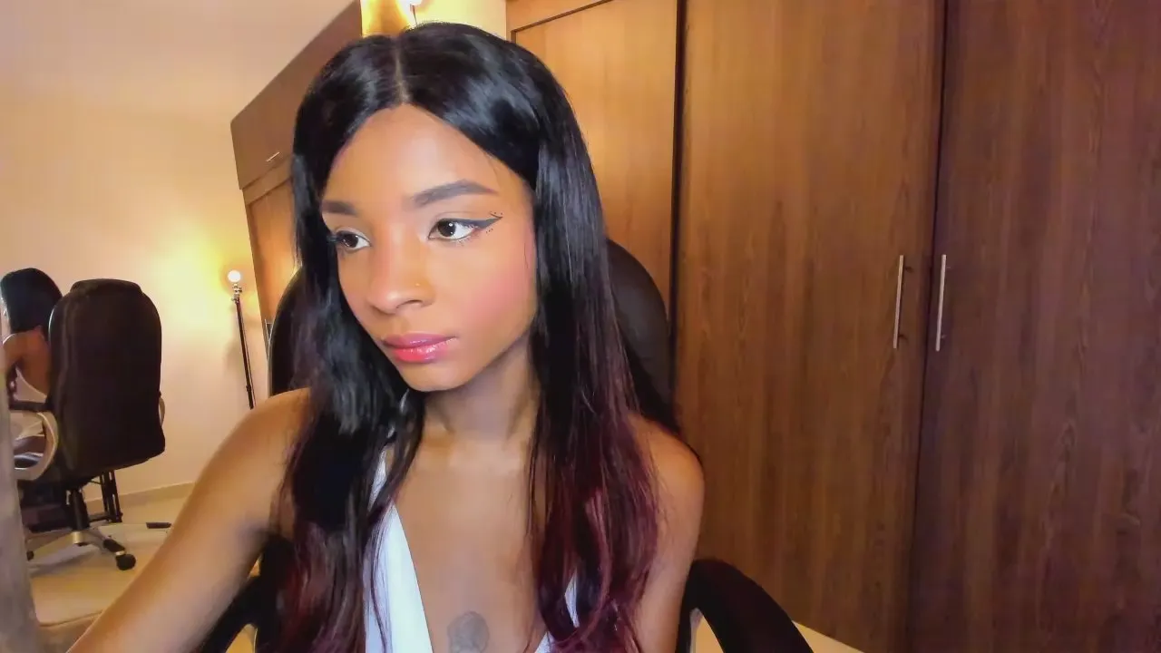 Offline Ali_houston on Cam4