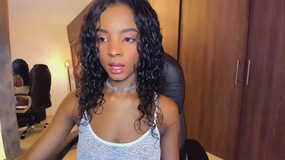 Offline Ali_houston on Cam4