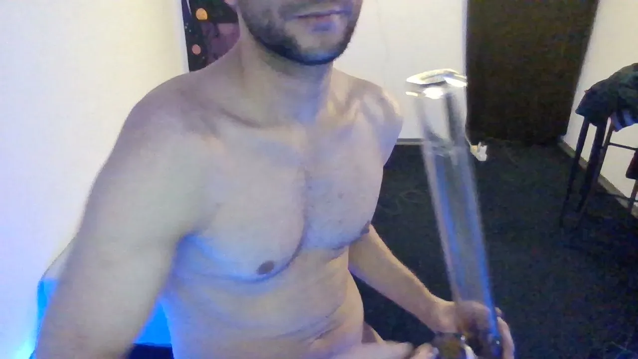 Offline alphausk on Cam4