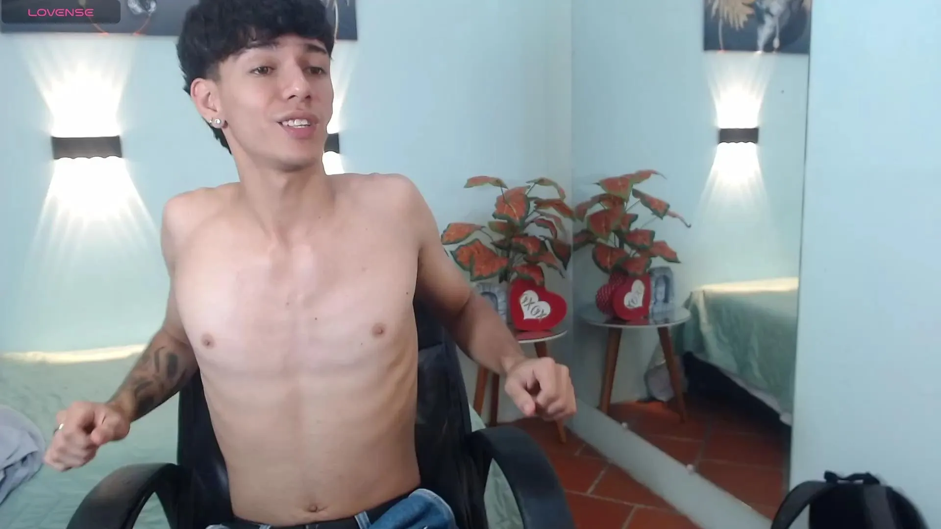 Cam4 AmethystShadow is Freechat AmethystShadow — #feet #striptease #masturbation #armpits #schoolgirl #amateur