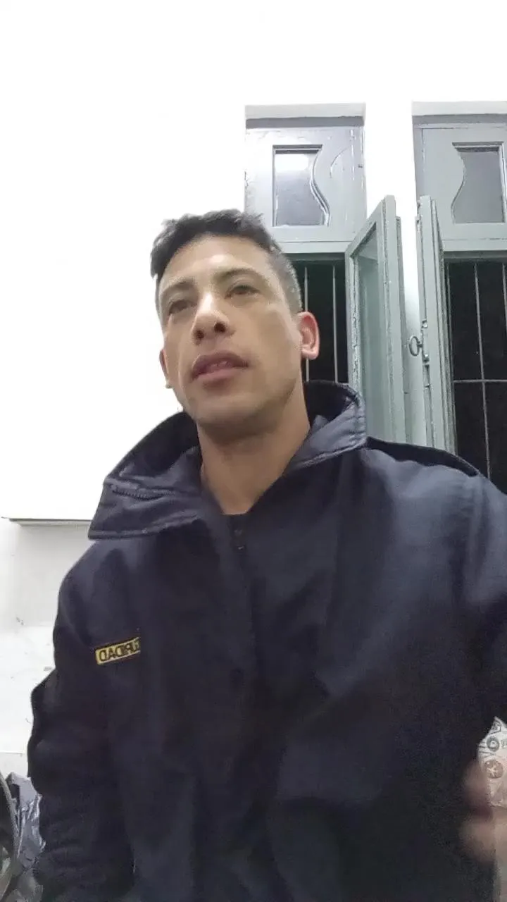 Offline Asasass on Cam4