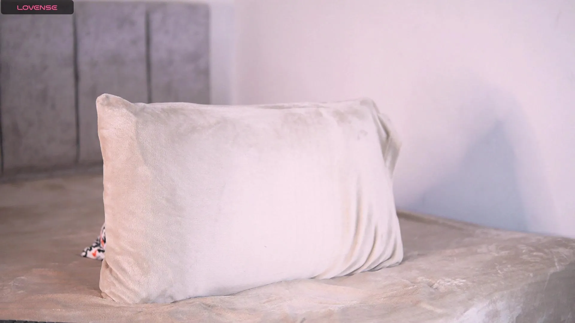 Offline aydan_hw on Cam4