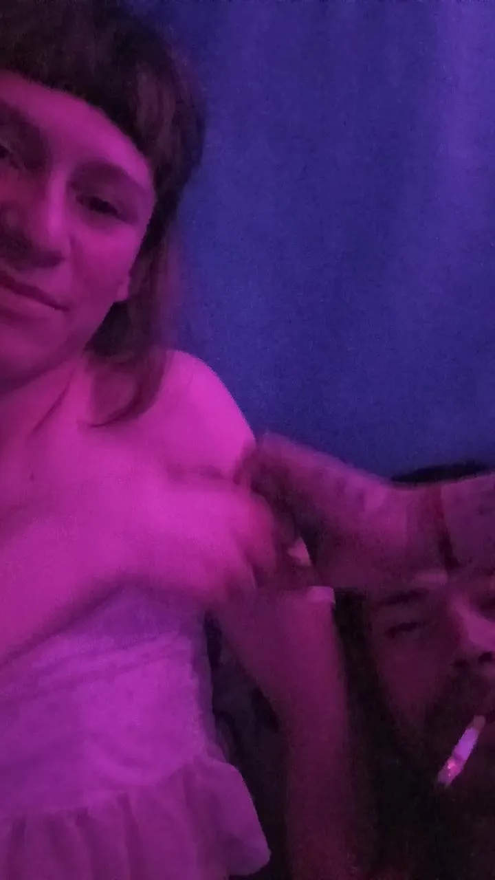 Offline babylexx_2 on Cam4