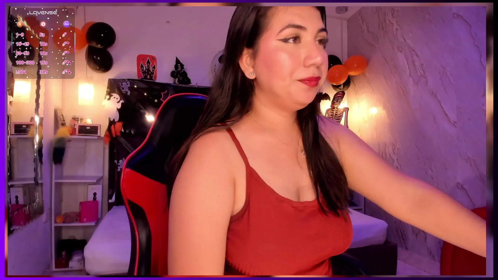 Freechat BBWCloe_ on Cam4