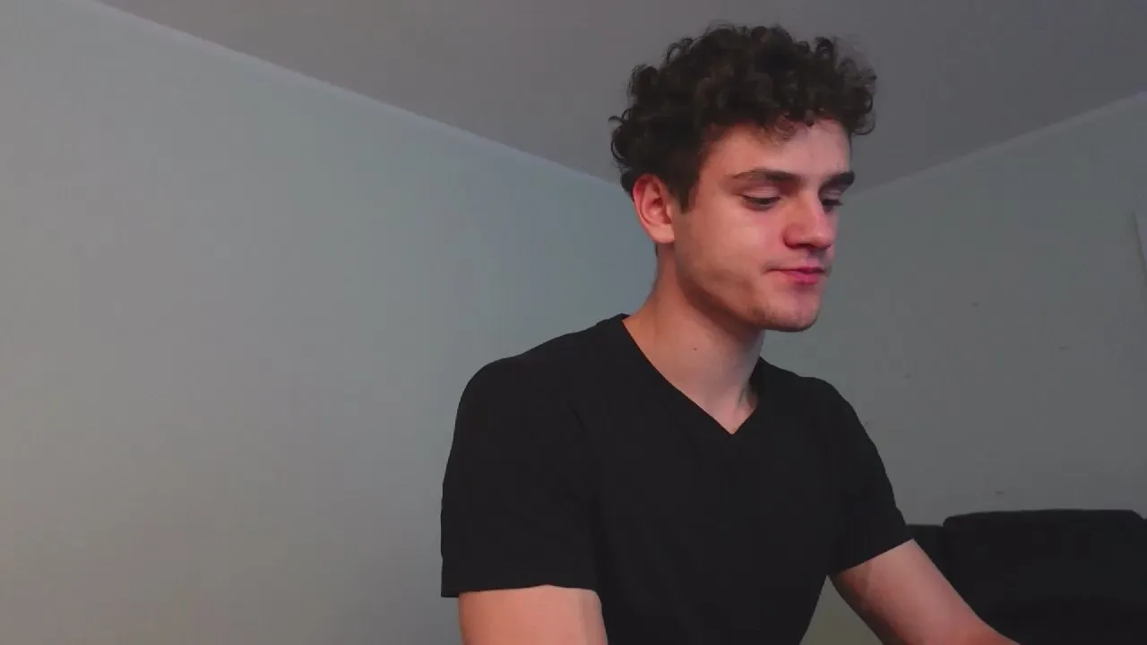 Offline Brad_Holloway1 on Cam4