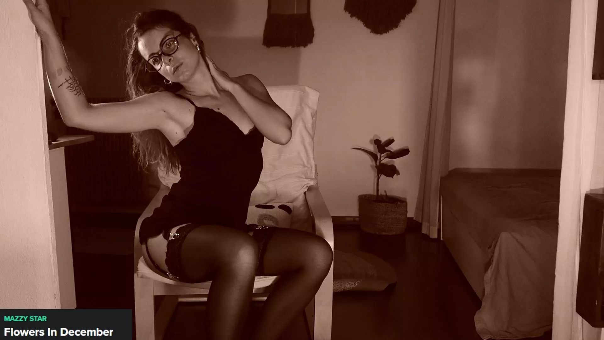 Offline Calliope_ on Cam4