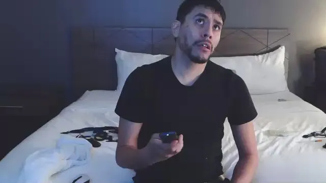 Cam4 Coiboi is Freechat Coiboi — #guy #slam #cute #smoke #masturbation #ass #gay