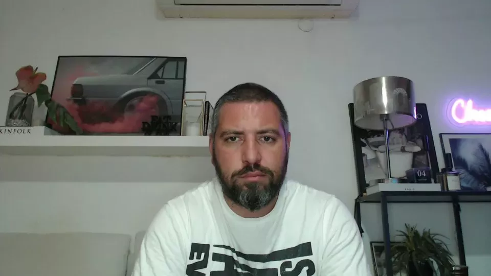 Offline ColdRevengee on Cam4