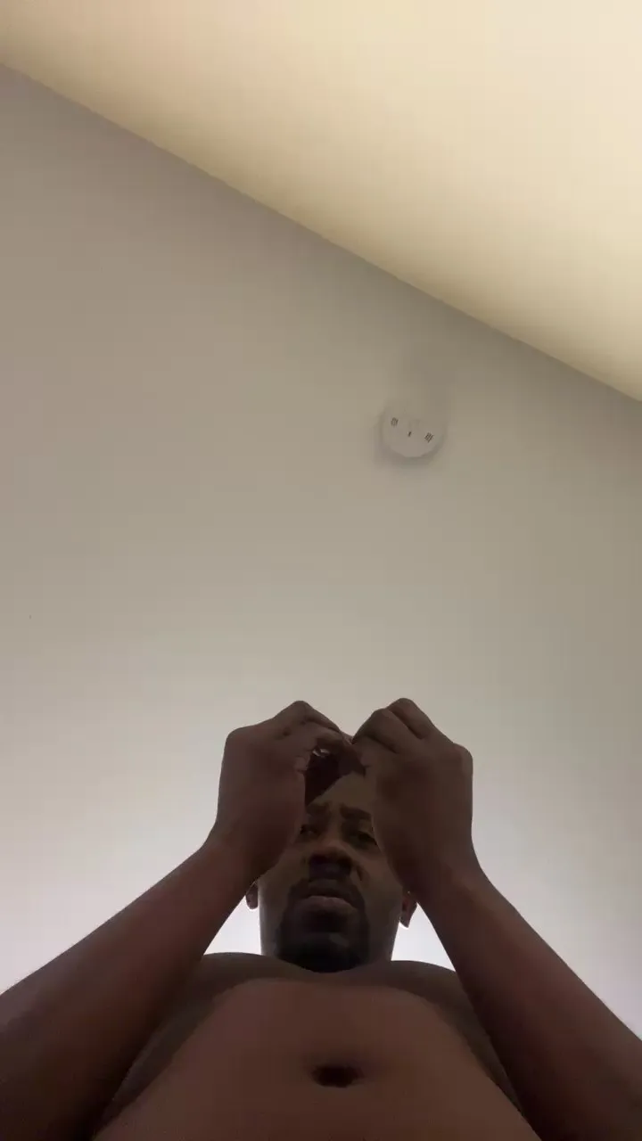 Offline Daddyduemoore on Cam4