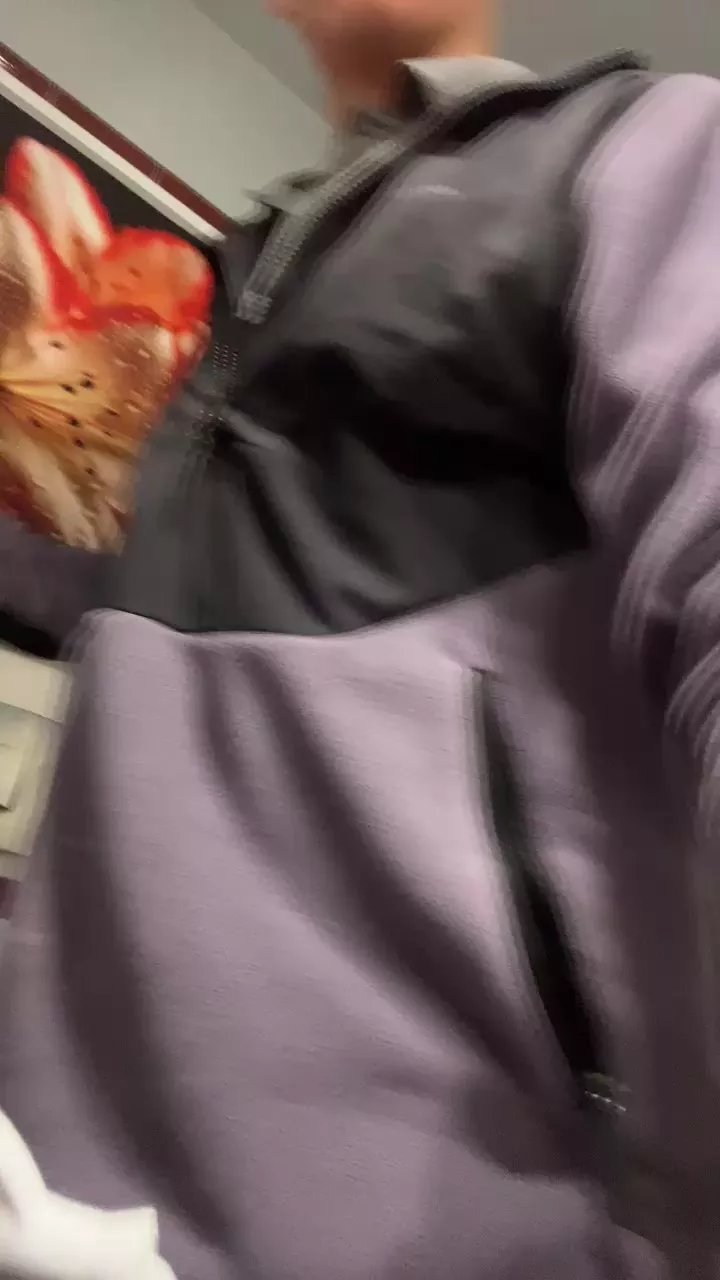 Freechat Damiano2448 on Cam4