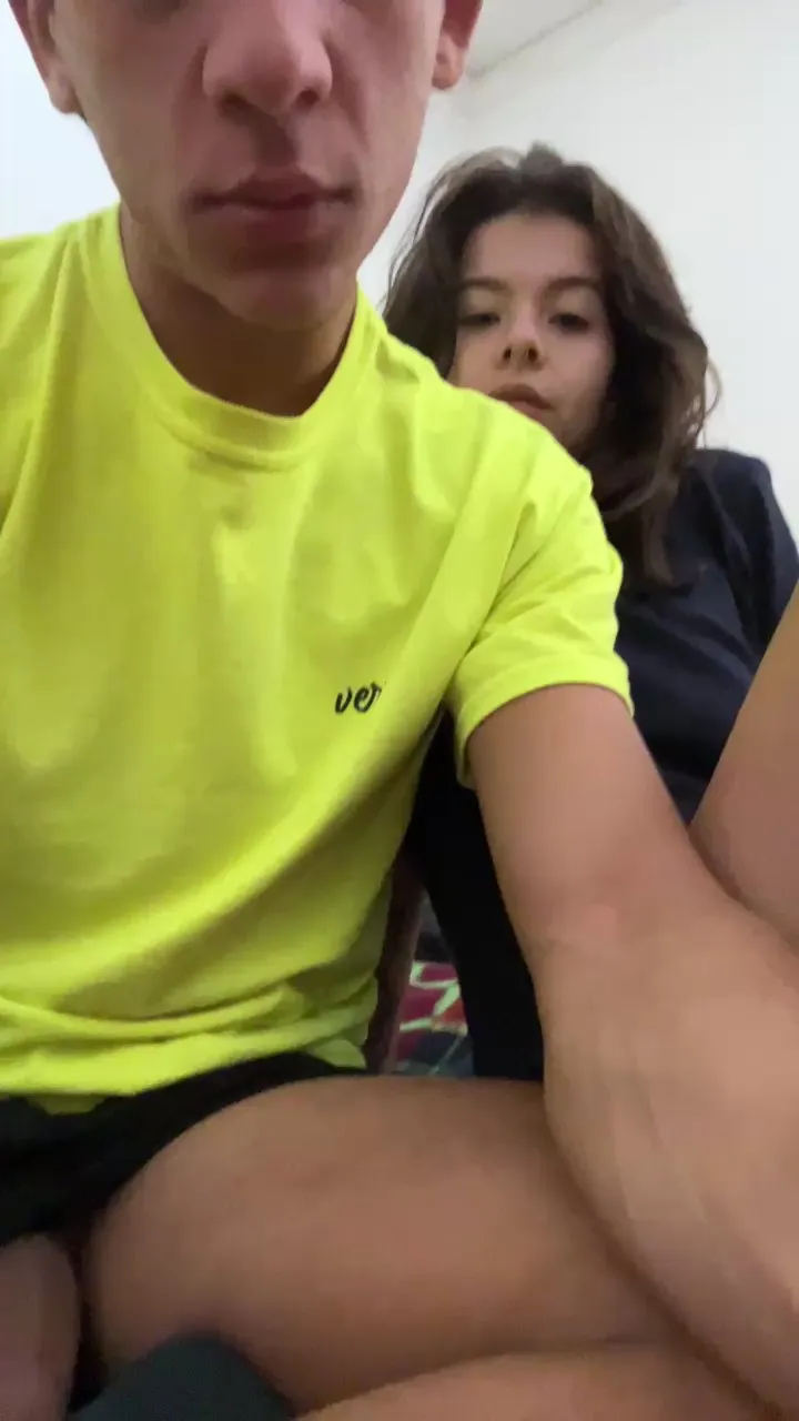 Freechat Damiano2448 on Cam4