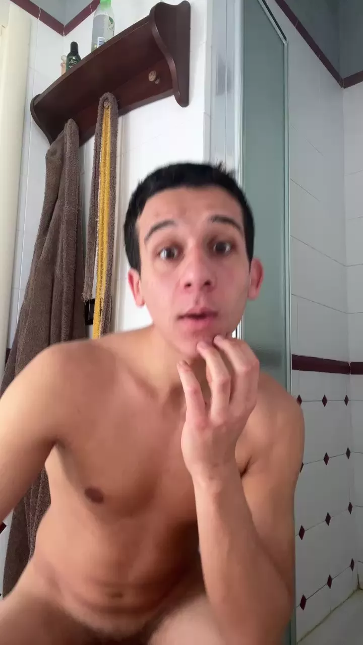 Freechat Damiano2448 on Cam4