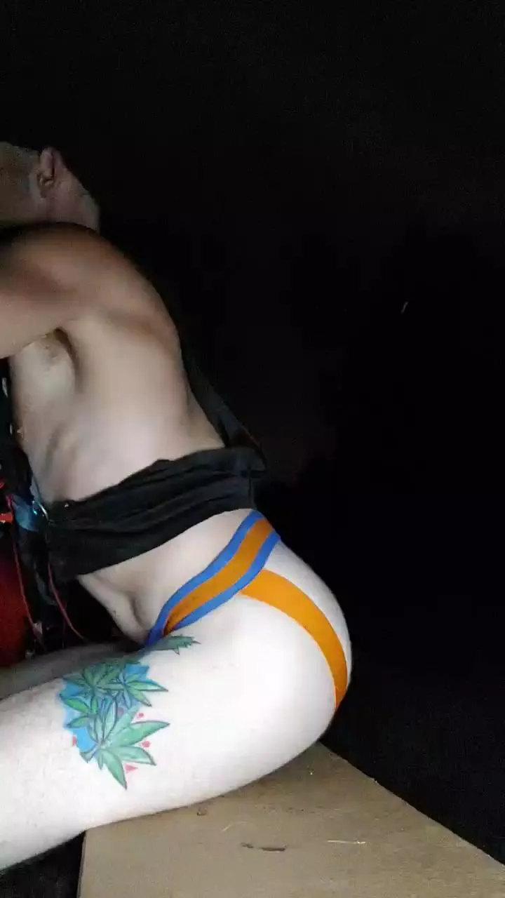 Offline dandanger63 on Cam4