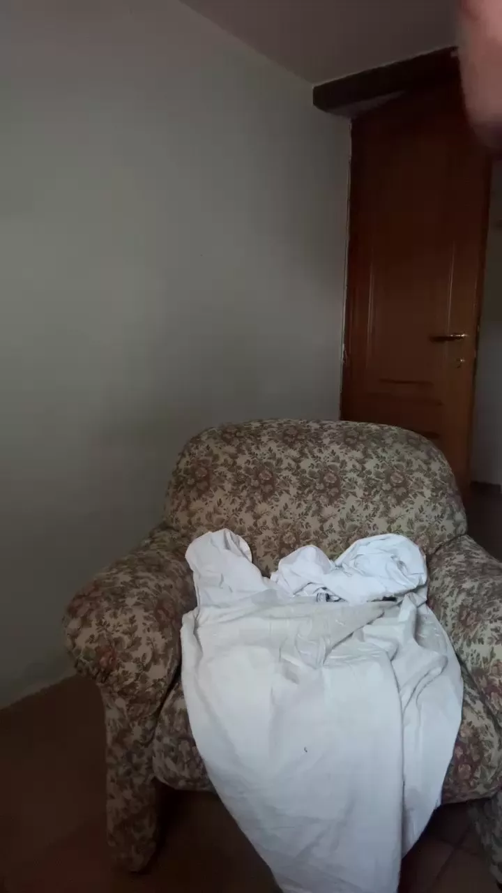 Offline Danyblack1985 on Cam4