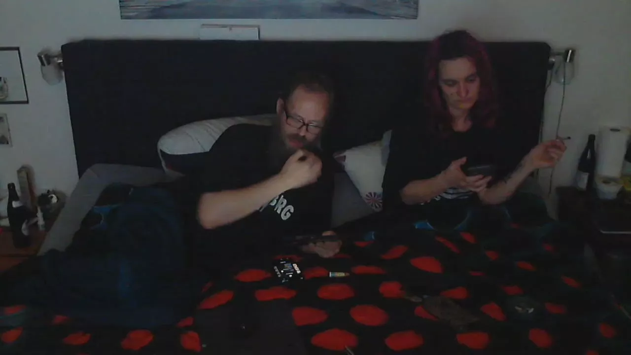 Offline dercasper on Cam4