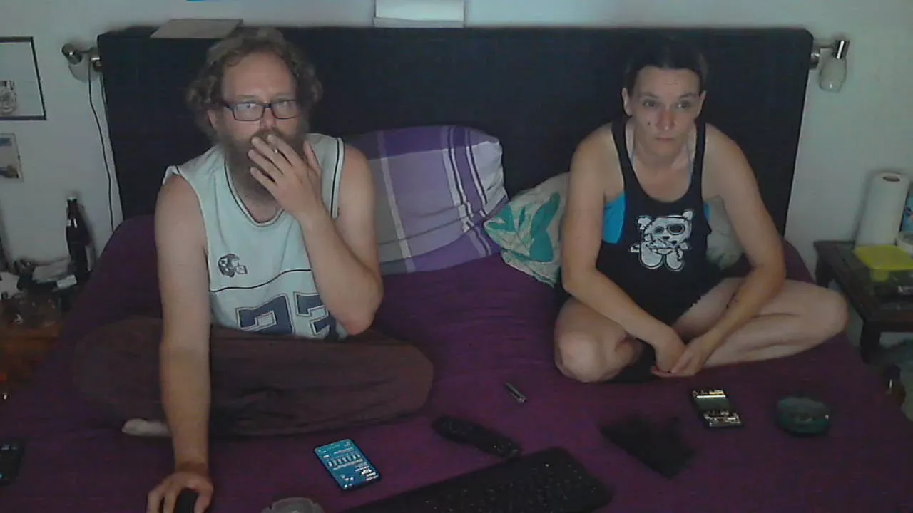 Offline dercasper on Cam4