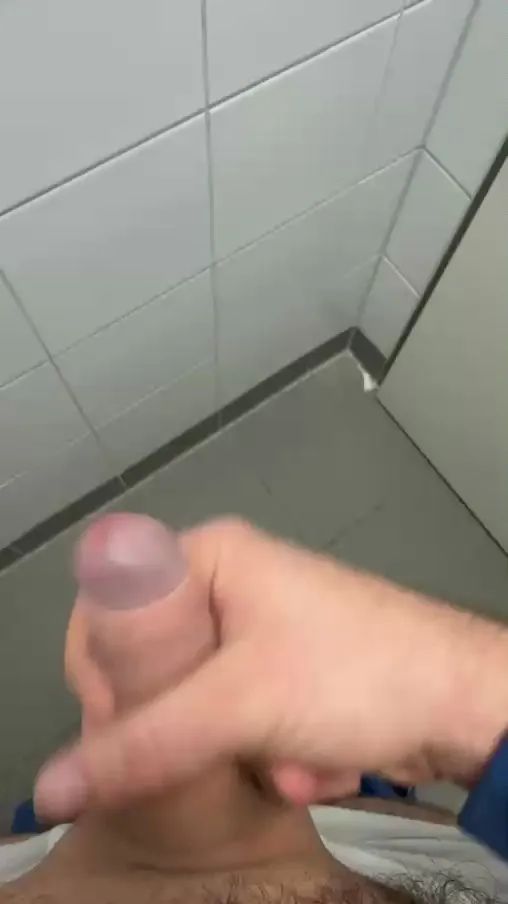 Offline Dickersw02 on Cam4